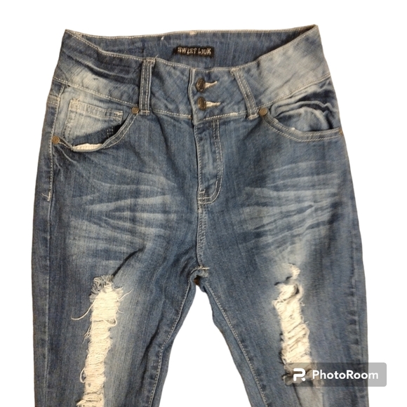 Sweet Look Destructed Jeans - Picture 4 of 7